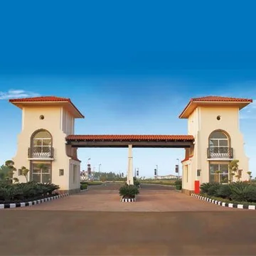 Wave Boulevard gated community